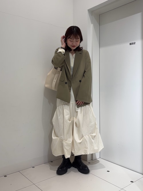 セール】『洗濯可』シシュウヘンリーネックミニケーブルセーター