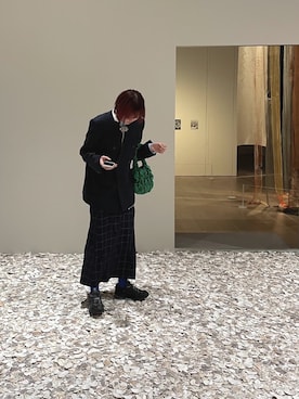 「TOGA（トーガ）のアイテム（アクセサリー）」を使った、MIZUKIさん（レディース・167cm）の春コーディネート