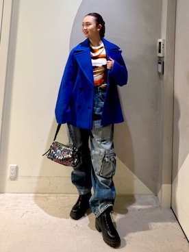 「アイテム（ボディバッグ/ウエストポーチ）」を使った、Desigual銀座STAFFさん（レディース・166cm）の秋コーディネート