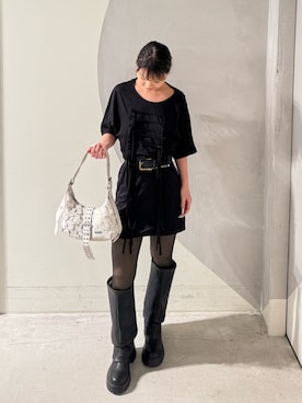 「Desigual（デシグアル）のアイテム（ブーツ、ブラック系）」を使った、Desigual銀座STAFFさん（レディース・166cm）の春コーディネート