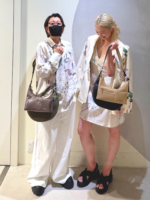 Desigual アートコラージュオーバーサイズシャツ Desigual｜アートコラージュオーバーサイズシャツ | Rakuten