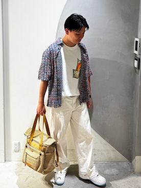 「Desigual（デシグアル）のアイテム（パンツ）」を使った、Desigual銀座STAFFさん（メンズ・175cm）の春コーディネート