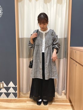 「モノトーンコーデ」｜「アイテム（チュニック）」を使った、あずまみかさん（レディース・153cm）の秋コーディネート
