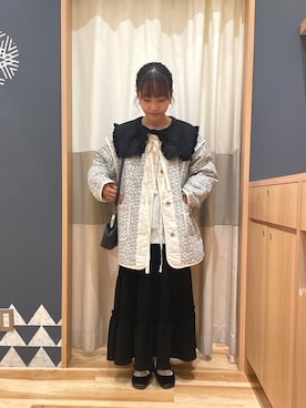 「ティアードスカート」｜「アイテム（ノーカラージャケット）」を使った、あずまみかさん（レディース・153cm）の冬コーディネート