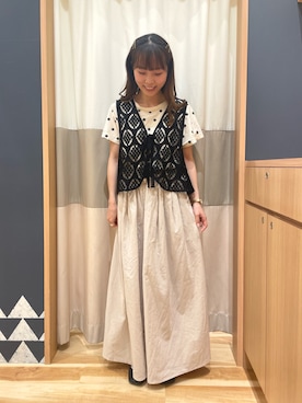 「みんなの白Tフェス」｜「アイテム（ベスト）」を使った、あずまみかさん（レディース・153cm）の夏コーディネート