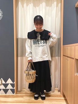 「サマンサ モスモス(Samansa Mos2)」｜「アイテム（スウェット）」を使った、あずまみかさん（レディース・153cm）の秋コーディネート