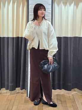「アイテム（デニムスカート）」を使った、ノノカさん（レディース・156cm）の秋コーディネート