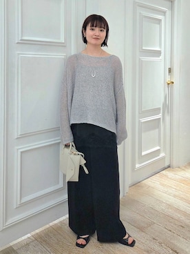 「A part by（アパートバイ）のイージーストレートパンツ（スラックス、ブラック系）」を使った、ノノカさん（レディース・156cm）の春コーディネート