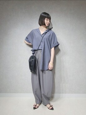 「アパートバイローリーズ」｜「アイテム（スラックス）」を使った、ノノカさん（レディース・156cm）の夏コーディネート