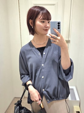 「A part by（アパートバイ）のドロストビッグVカーディガン（カーディガン/ボレロ、グレー系）」を使った、ノノカさん（レディース・156cm）の夏コーディネート