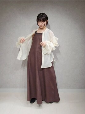 「アパートバイローリーズ」｜「アイテム（ジャンパースカート）」を使った、ノノカさん（レディース・156cm）の夏コーディネート