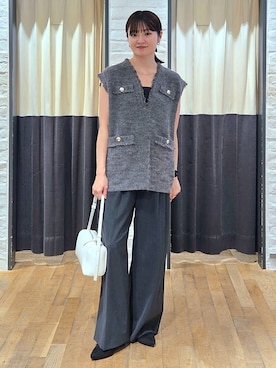 「アイテム（バレッタ/ヘアクリップ）」を使った、ノノカさん（レディース・156cm・20代）の秋コーディネート