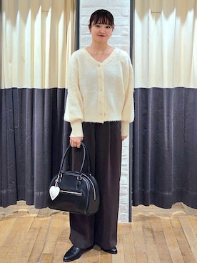 「アイテム（キーホルダー）」を使った、ノノカさん（レディース・156cm・20代）の秋コーディネート