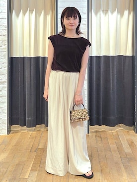 「アイテム（パンツドレス）」を使った、ノノカさん（レディース・156cm）の夏コーディネート