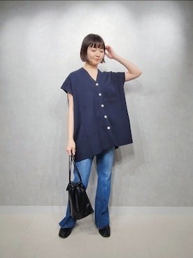 「アパートバイローリーズ」｜「アイテム（ローファー）」を使った、ノノカさん（レディース・156cm）の秋コーディネート