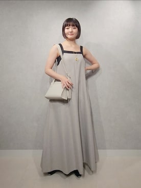 「アパートバイローリーズ」｜「アイテム（ジャンパースカート）」を使った、ノノカさん（レディース・156cm）の夏コーディネート