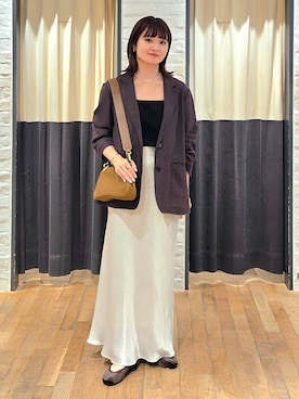 「アイテム（テーラードジャケット）」を使った、ノノカさん（レディース・156cm・20代）の夏コーディネート