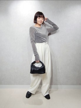 「アパートバイローリーズ」｜「アイテム（ローファー）」を使った、ノノカさん（レディース・156cm）の秋コーディネート