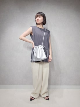 「アパートバイローリーズ」｜「アイテム（スラックス）」を使った、ノノカさん（レディース・156cm）の夏コーディネート