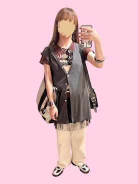 「COACH（コーチ）のアイテム」を使った、cursedbypinkさん（レディース・155cm）の春コーディネート