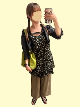 「VINTAGE（ヴィンテージ）のアイテム（シャツ/ブラウス、ブラック系）」を使った、cursedbypinkさん（レディース・155cm）の夏コーディネート