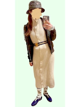 「Guess（ゲス）のアイテム」を使った、cursedbypinkさん（レディース・155cm）の冬コーディネート