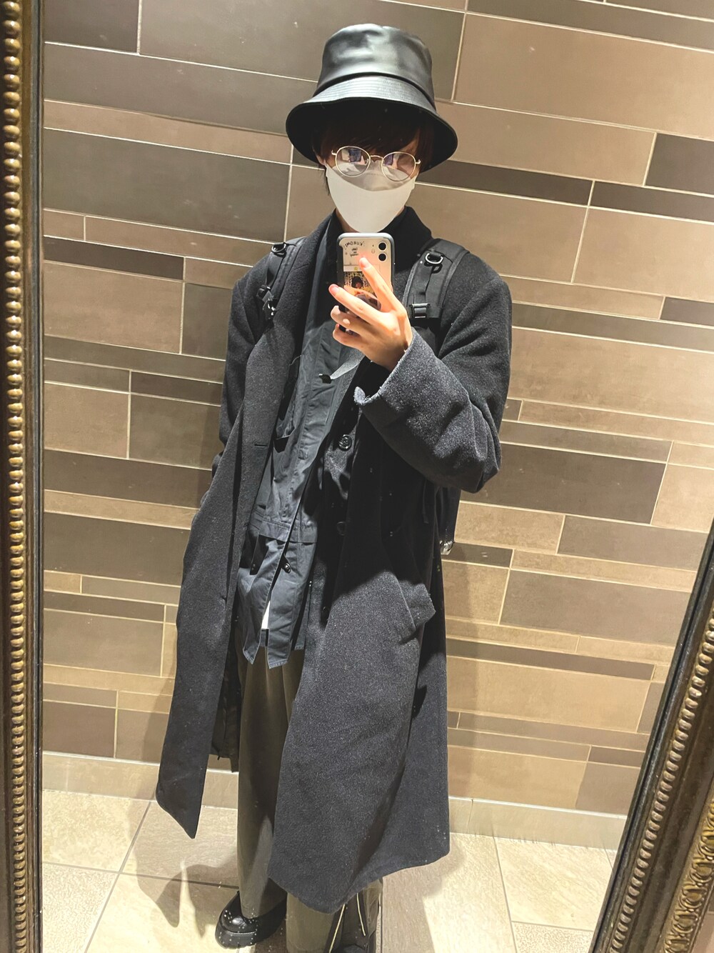 「大人コーデ、ootd、いいね、save、フォローお願いします🤑、シャツスタイル、服好きな人と繋がりたい、お洒落さんとつながりたい、モード、モノトーン、モノトーンコーデ、GUコーデ、ビッグシルエット、ユニクロ、アイドル、バケットハット、オールブラック」｜「GUのアイテム（ハット、ブラック系）」を使った、0930yamato0930さん（メンズ・173cm）の春コーディネートの1枚目の写真