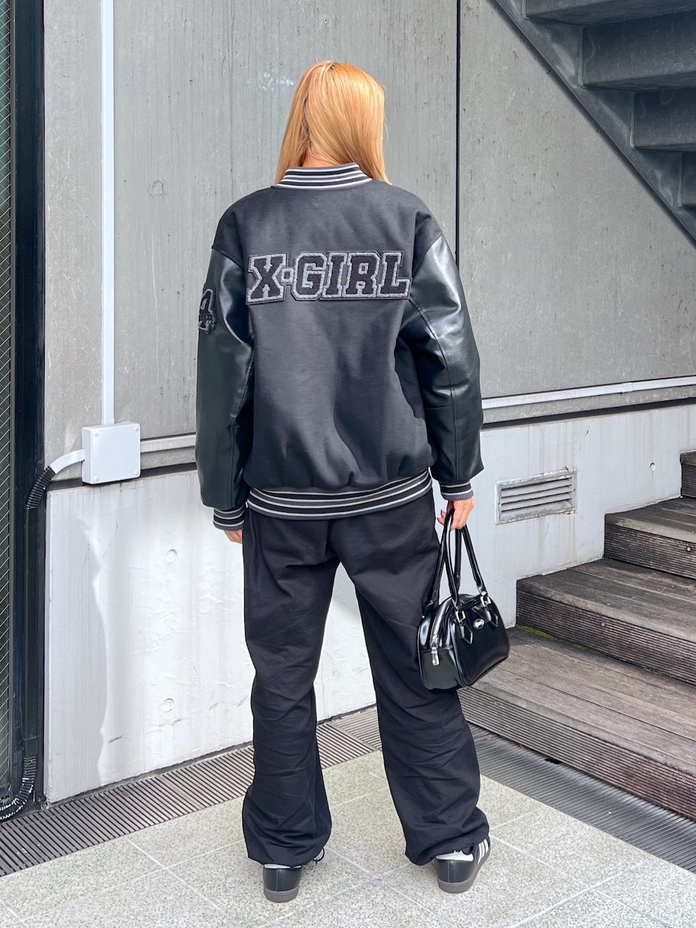 Pamela(X-girl Store)｜X-girlのスタジャンを使った