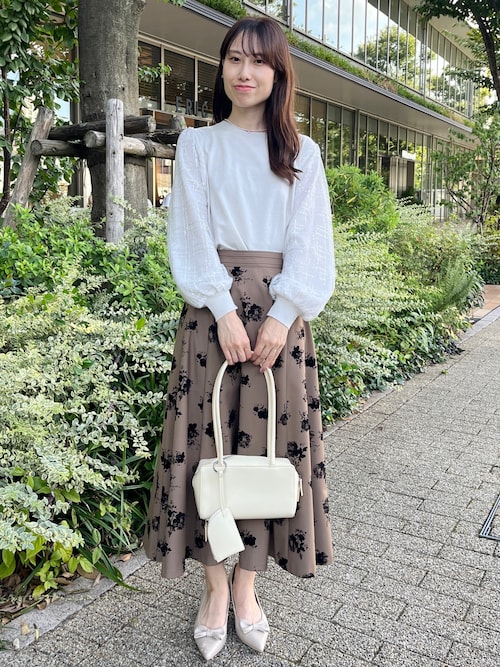 セール】【美シルエット・通勤】フロッキーフラワープリントスカート