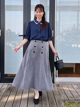 「couture brooch（クチュールブローチ）の【通勤】ダブルカラー ブラウス（シャツ/ブラウス、ブルー系）」を使った、habaさん（レディース・155cm）の春コーディネート
