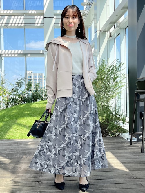 セール】【花柄・きれいめ・通勤】リンドウエンブロメッシュスカート