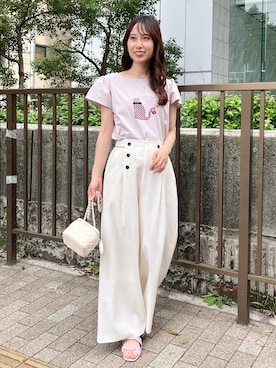 「couture brooch（クチュールブローチ）の【接触冷感・UVカット・洗える】CATプリントTシャツ（Tシャツ/カットソー、ピンク系）」を使った、habaさん（レディース・155cm）の夏コーディネート