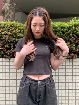 「X-girl（エックスガール）のWIDE TAPERED PANTS（その他パンツ）」を使った、牧村千穂さん（レディース・158cm）の夏コーディネート
