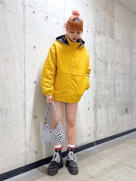 X-girlのブルゾン（イエロー系）を使った人気ファッション 