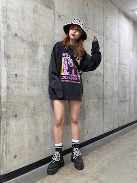 「厚底ブーツ」｜「アイテム（スニーカー）」を使った、竹市咲来さん（レディース・167cm）の秋コーディネート