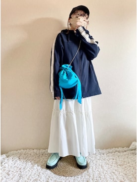 「GUコーデ」｜「アイテム（スカート）」を使った、さぁやさん（レディース・152cm）の春コーディネート