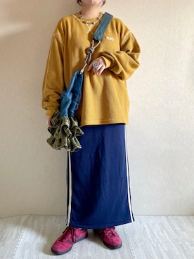 「アイテム（スニーカー）」を使った、さぁやさん（レディース・152cm）の秋コーディネート