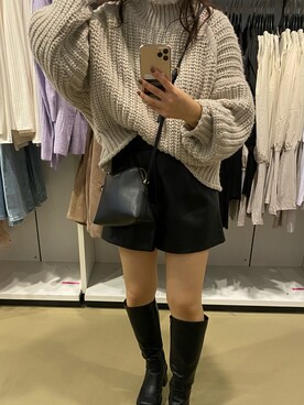 「GRL（グレイル）のスクエアトゥロングブーツ（ブーツ、ブラック系）」を使った、Hozu🧸さん（レディース）の秋コーディネート