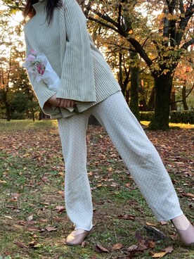 「KBF（ケイビーエフ）のアイテム（トップス、グリーン系）」を使った、Hozu🧸さん（レディース）の秋コーディネート