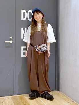 「niko and...（ニコアンド）のアイテム（アクセサリー）」を使った、おかでぃさん（レディース・157cm）の春コーディネート