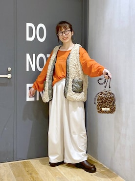 「niko and...（ニコアンド）のオリジナルサイドゴアブーツ（ブーツ）」を使った、おかでぃさん（レディース・157cm）の秋コーディネート