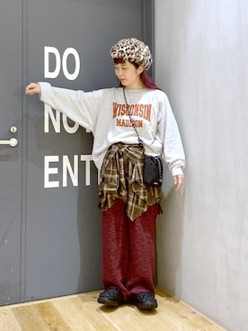 「アイテム（スリッポン）」を使った、おかでぃさん（レディース・157cm・30代）の秋コーディネート