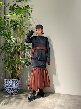 「アイテム（スウェット、オレンジ系）」を使った、YURIKAさん（レディース・167cm）の夏コーディネート