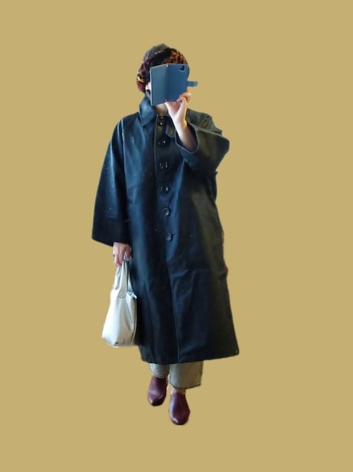 MEDE19F フェイクレザーのバルマカーンコート〈ブラック