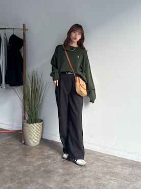 「アイテム（スラックス）」を使った、asuka さん（レディース・165cm）の夏コーディネート
