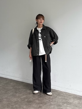 「アイテム（デニムジャケット）」を使った、asuka さん（レディース・165cm）の夏コーディネート