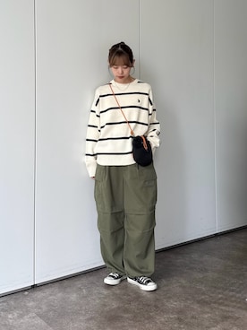 「アイテム（カーゴパンツ）」を使った、asuka さん（レディース・165cm・20代）の夏コーディネート
