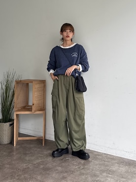「アイテム（カーゴパンツ）」を使った、asuka さん（レディース・165cm・20代）の夏コーディネート