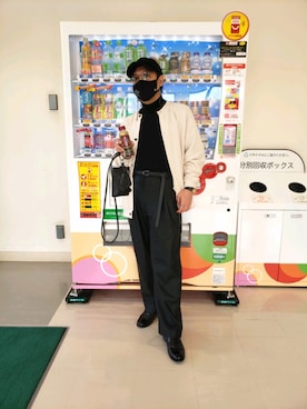 「秋トレンド2021」｜「アイテム（財布/小物）」を使った、　ユウJさん（メンズ・169cm）の秋コーディネート