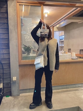 「JEANASIS（ジーナシス）のヌバックライクフレアパンツ/162217（その他パンツ）」を使った、ruiさん（レディース・153cm）の冬コーディネート